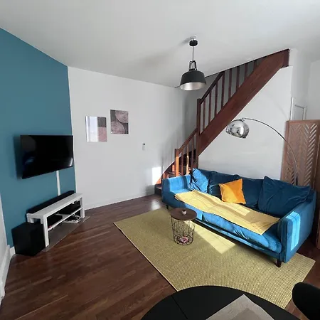 Duplex Renove A Proximite De Troyes * 圣特萨维内